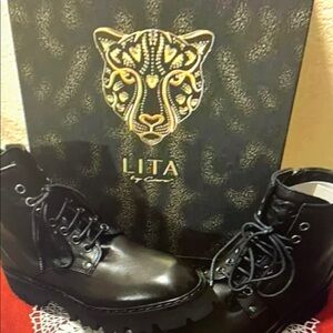 🥝🥝Loewe Flow Runner Pink Sneakers